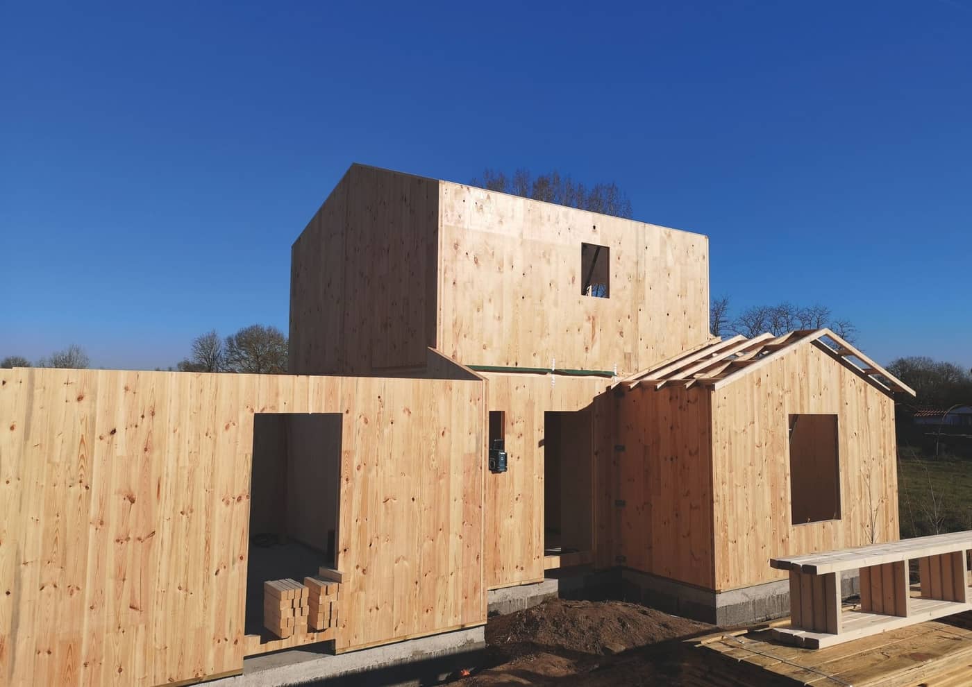 LCA livre sa première maison en CLT en Vendée